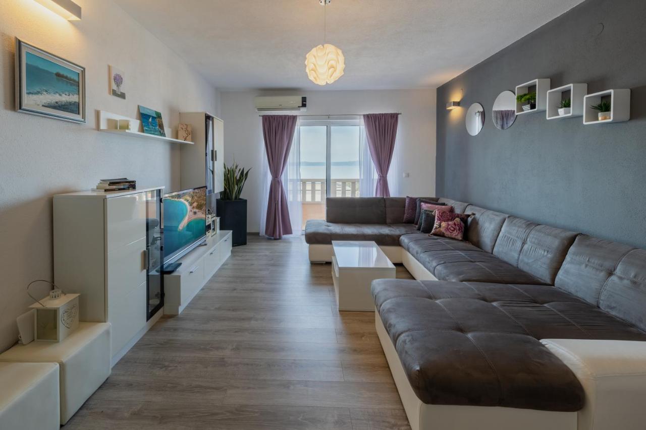 Apartment Dany - Free Beach Parking Макарска Экстерьер фото